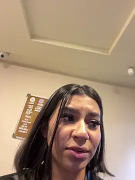 AlyssaRay online show from April 2026 08:57:02 PM