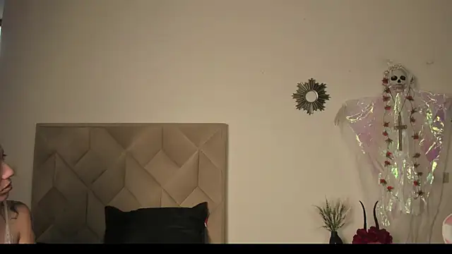 Snapshot of Vicky_Boop chatting on October 2025 02:06:02 PM Vicky Boop online show from October 2025 02:06:02 PM