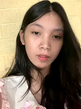 Snapshot of linh-lan1 chatting on October 2025 10:59:02 AM linh-lan1 online show from October 2025 10:59:02 AM