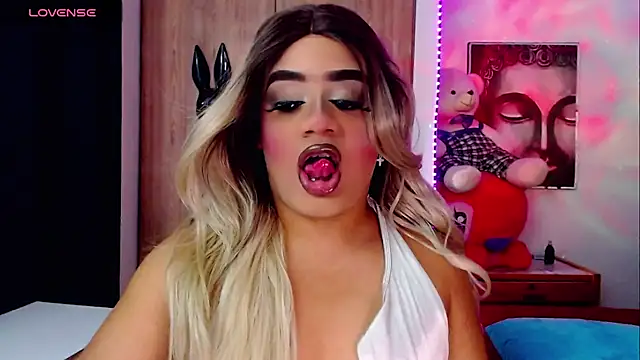 Sofiabigcock22 online show from October 2025 09:59:02 PM