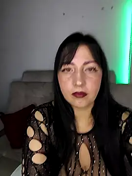 Snapshot of kitten25-hott chatting on October 2025 02:01:02 AM kitten25-hott online show from October 2025 02:01:02 AM