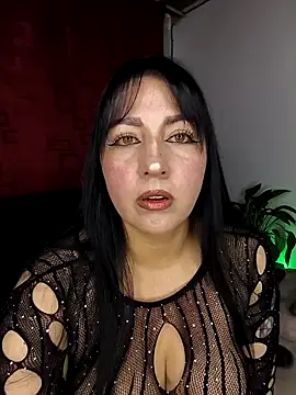 Snapshot of kitten25-hott chatting on October 2025 01:35:01 AM kitten25-hott online show from October 2025 01:35:01 AM