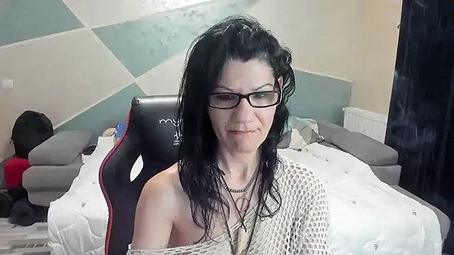 Snapshot of SweetSin40 chatting on March 2026 08:48:02 PM SweetSin40 online show from March 2026 08:48:02 PM