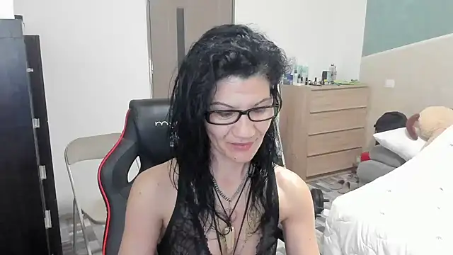 Snapshot of SweetSin40 chatting on March 2026 09:08:01 PM SweetSin40 online show from March 2026 09:08:01 PM