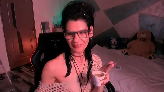 SweetSin40 online show from June 2026 07:37:02 PM