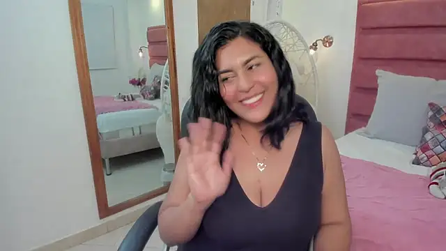 Snapshot of denisse_khan chatting on March 2026 10:13:02 PM denisse khan online show from March 2026 10:13:02 PM