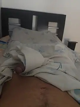 Ruberga20 online show from October 2025 04:24:01 AM