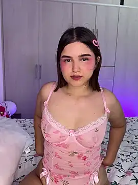 MIACUTEE  online show from October 2025 11:05:01 PM