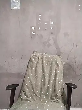 RuivoDotado24cm online show from February 2026 03:09:02 PM