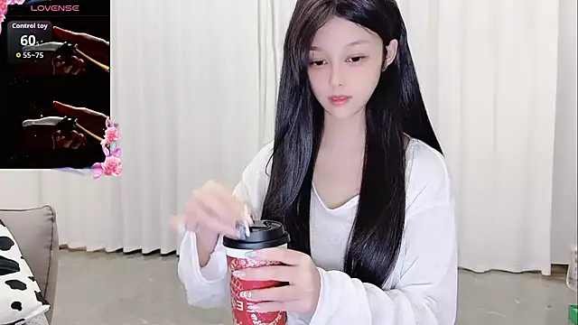 Snapshot of Putingyy chatting on November 2025 03:56:02 PM Putingyy online show from November 2025 03:56:02 PM