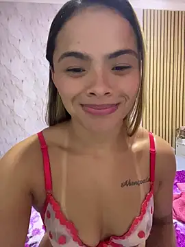 Snapshot of safadinhaquenteW chatting on March 2026 02:39:02 AM safadinhaquenteW online show from March 2026 02:39:02 AM