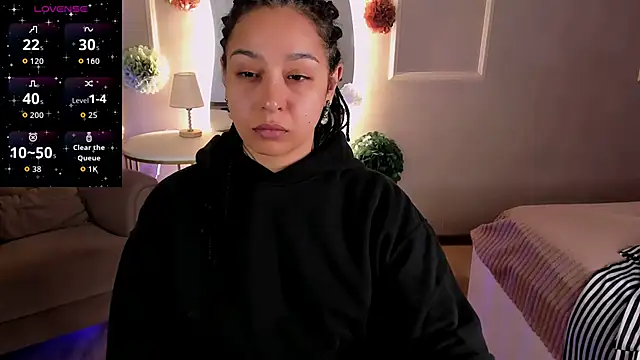 Aisha Goldstein online show from April 2026 05:56:02 AM