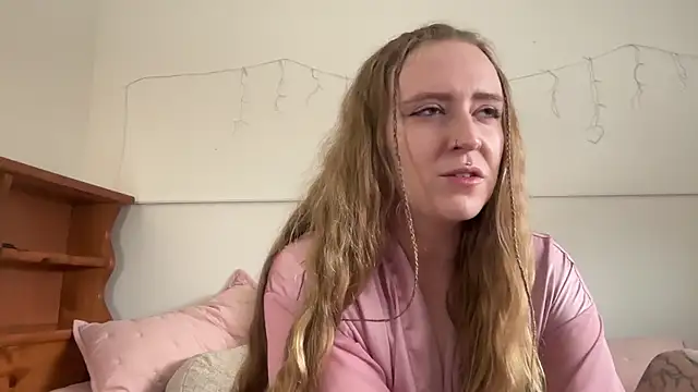 Pattyworld69 online show from May 2026 10:07:01 PM