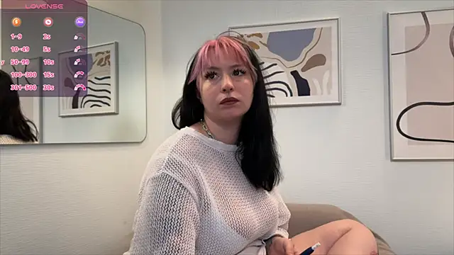 Snapshot of PeggyMcDean chatting on October 2025 07:41:01 AM PeggyMcDean online show from October 2025 07:41:01 AM