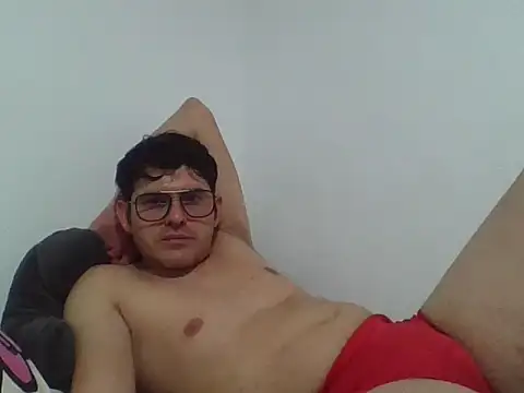 Dariusbi online show from November 2025 06:01:01 AM