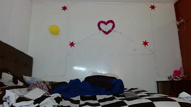 Snapshot of picante70_ chatting on October 2025 01:12:02 PM picante70 online show from October 2025 01:12:02 PM