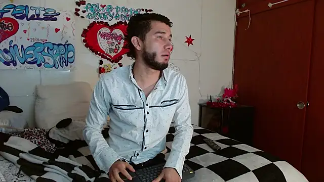 Snapshot of picante70_ chatting on January 2026 11:23:01 AM picante70 online show from January 2026 11:23:01 AM