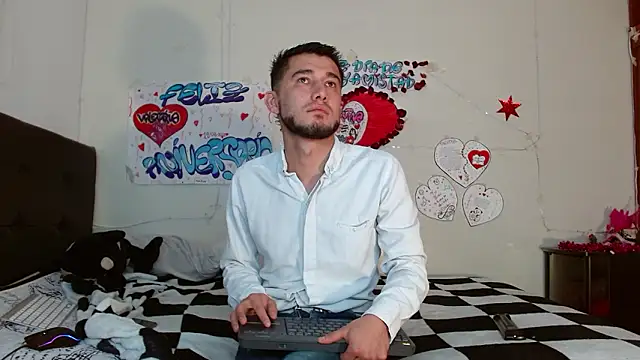 Snapshot of picante70_ chatting on February 2026 11:31:02 AM picante70 online show from February 2026 11:31:02 AM