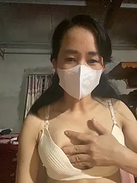 TranOanh999 online show from October 2025 07:38:02 PM