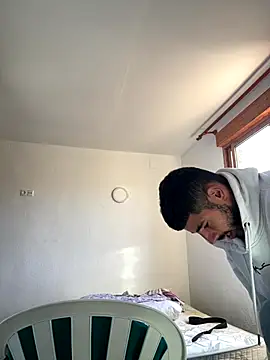 Kikori199556 online show from October 2025 02:21:02 PM