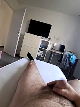 Snapshot of nico33000a chatting on December 2025 01:49:01 PM nico33000a online show from December 2025 01:49:01 PM