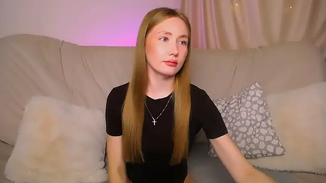 EllyColins online show from July 2026 03:15:02 AM