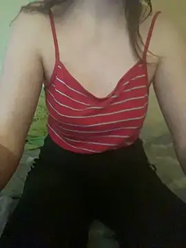 KittieCreme online show from May 2026 01:49:01 PM