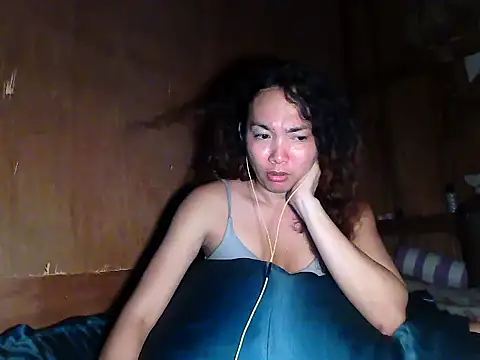 Snapshot of wildcat30 chatting on October 2025 05:24:02 PM wildcat30 online show from October 2025 05:24:02 PM