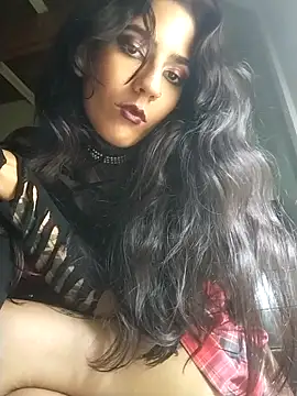 Snapshot of Reiha chatting on October 2025 07:31:02 AM Reiha online show from October 2025 07:31:02 AM