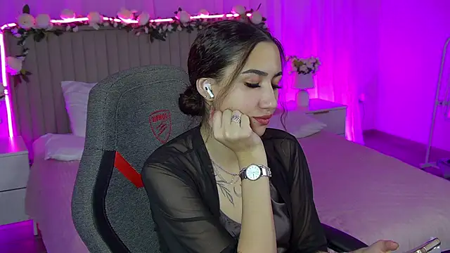 RebeckaThornton online show from December 2025 07:47:02 AM