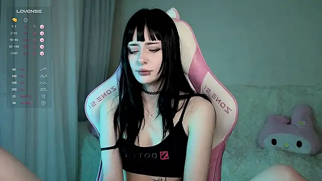 MiranaLieberttt online show from March 2026 08:15:02 PM