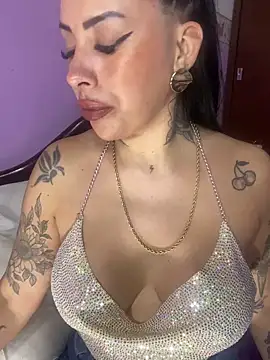 MiaFox19- online show from October 2025 02:44:01 AM