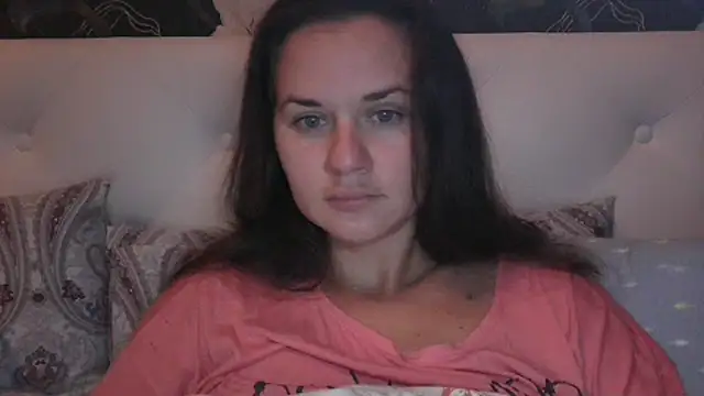 Snapshot of GiaaCaranggi chatting on October 2025 07:27:01 PM GiaaCaranggi online show from October 2025 07:27:01 PM