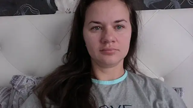 GiaaCaranggi online show from November 2025 07:05:02 AM