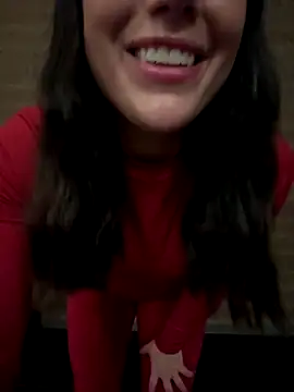 Snapshot of mamimamacitaaa chatting on November 2025 10:14:02 AM mamimamacitaaa online show from November 2025 10:14:02 AM