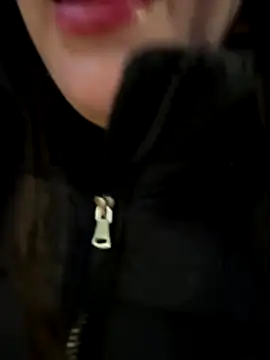 Snapshot of mamimamacitaaa chatting on November 2025 05:12:02 PM mamimamacitaaa online show from November 2025 05:12:02 PM