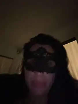 Snapshot of mamimamacitaaa chatting on November 2025 04:51:01 PM mamimamacitaaa online show from November 2025 04:51:01 PM