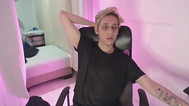 KingSuccubus online show from November 2025 05:07:01 AM