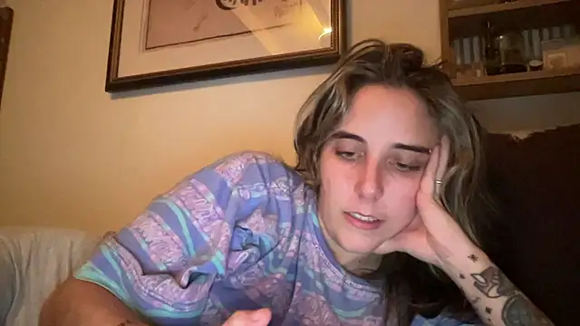 lill daddysgirl online show from January 2026 09:27:01 PM