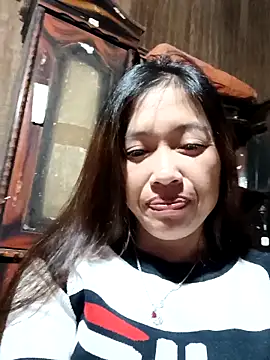 -Paige- online show from November 2025 11:33:02 AM