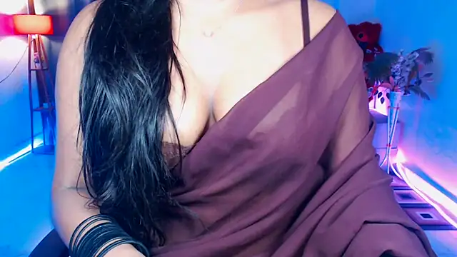 Rashiii  online show from May 2026 03:34:02 AM
