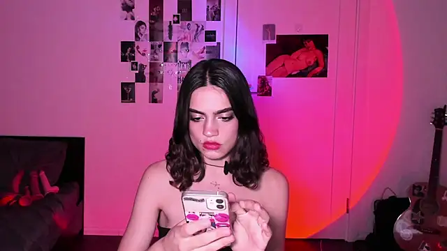 Snapshot of nightfloatt chatting on October 2025 03:23:02 PM nightfloatt online show from October 2025 03:23:02 PM