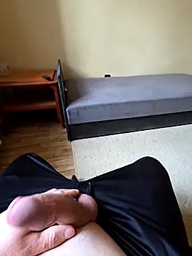 Snapshot of debrbi37 chatting on February 2026 09:06:01 AM debrbi37 online show from February 2026 09:06:01 AM