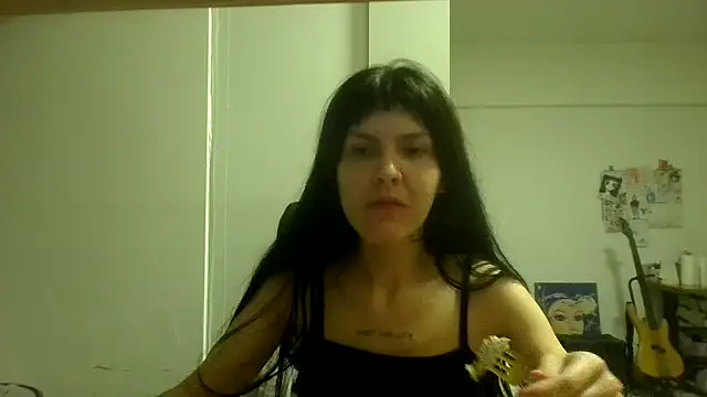 Snapshot of miapink33 chatting on December 2025 04:55:01 AM miapink33 online show from December 2025 04:55:01 AM