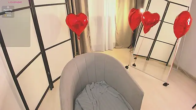 Snapshot of Stacy_Starr chatting on February 2026 02:32:01 PM Stacy Starr online show from February 2026 02:32:01 PM