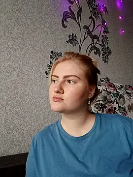 Snapshot of karkinn chatting on November 2025 11:54:01 AM karkinn online show from November 2025 11:54:01 AM