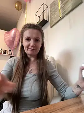 Amy  Leee  online show from March 2026 01:59:02 PM