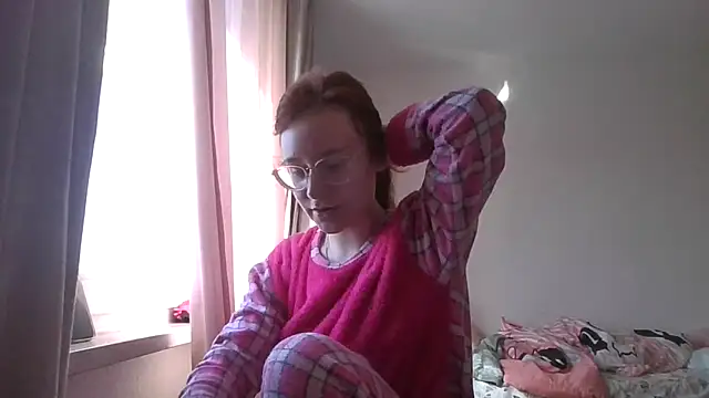 LuckySLove online show from March 2026 12:08:01 PM