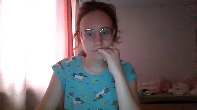 Snapshot of LuckySLove chatting on July 2026 02:45:01 PM LuckySLove online show from July 2026 02:45:01 PM