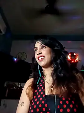 Snapshot of Darling_Annie chatting on October 2025 07:12:01 PM Darling Annie online show from October 2025 07:12:01 PM